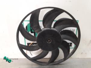 Used Cooling fans Nissan Interstar (X70) 2.5 dCi 16V Price € 30,00 Margin scheme offered by Autodemontagebedrijf Otte