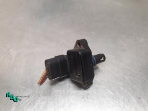 Used Mapping sensor (intake manifold) BMW Mini One/Cooper (R50) 1.6 16V Cooper Price € 15,00 Margin scheme offered by Autodemontagebedrijf Otte