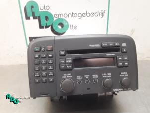 Gebrauchte Radio CD Spieler Volvo S80 (TR/TS) 2.4 T Turbo 20V Preis € 50,00 Margenregelung angeboten von Autodemontagebedrijf Otte