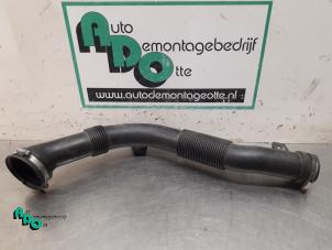 Used Air intake hose Opel Corsa D 1.3 CDTi 16V ecoFLEX Price € 10,00 Margin scheme offered by Autodemontagebedrijf Otte
