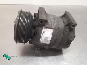 Used Air conditioning pump Opel Movano (4A1; 4A2; 4B2; 4B3; 4C2; 4C3) 2.5 CDTI 16V DPF Price € 65,00 Margin scheme offered by Autodemontagebedrijf Otte