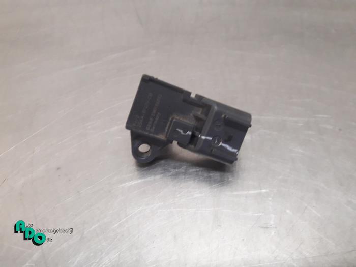 Begagnade MAP-sensor (insugsrör) Ford Fiesta 6 (JA8) 1.25 16V Pris € 15,00 Marginaltabell erbjuds av Autodemontagebedrijf Otte