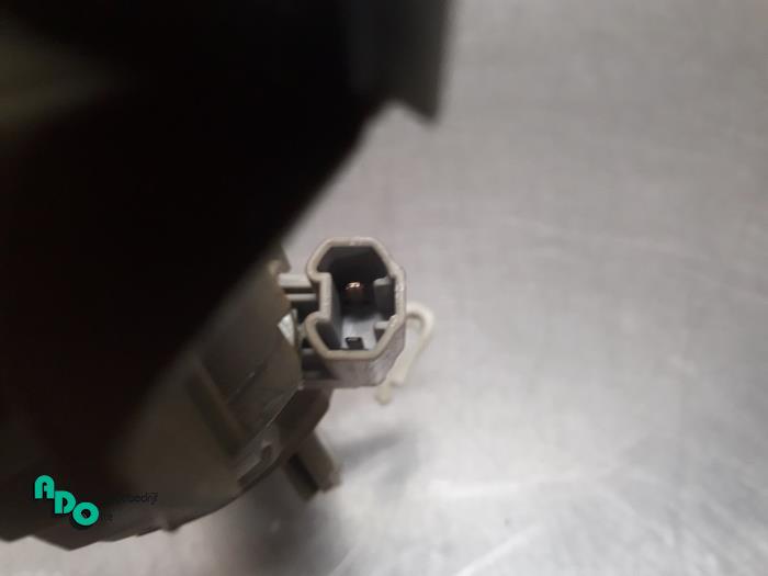 Third brake light Toyota Yaris 1.3 16V VVTi 52008 kotto