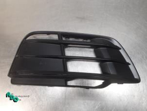 Used Bumper grille Audi Q5 (FYB/FYG) Price € 60,00 Margin scheme offered by Autodemontagebedrijf Otte