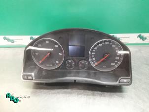 Used Instrument panel Volkswagen Jetta III (1K2) 1.9 TDI Price € 40,00 Margin scheme offered by Autodemontagebedrijf Otte