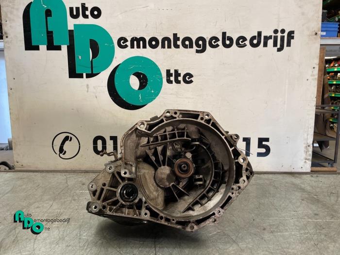 Gebrauchte Getriebe Opel Astra H GTC (L08) 1.4 16V Twinport Preis € 150,00 Margenregelung angeboten von Autodemontagebedrijf Otte