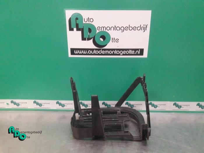 Begagnade Diverse Volkswagen Fox (5Z) 1.2 Pris € 15,00 Marginaltabell erbjuds av Autodemontagebedrijf Otte