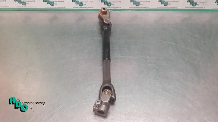 Steering column from a Renault Twingo II (CN) 1.5 dCi 90 FAP 2011