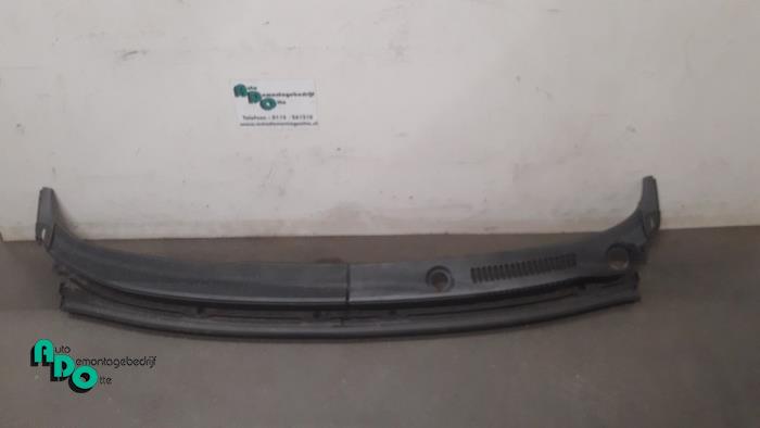 Używane Parawan Daihatsu Cuore (L251/271/276) 1.0 12V DVVT Cena € 25,00 Procedura marży oferowane przez Autodemontagebedrijf Otte