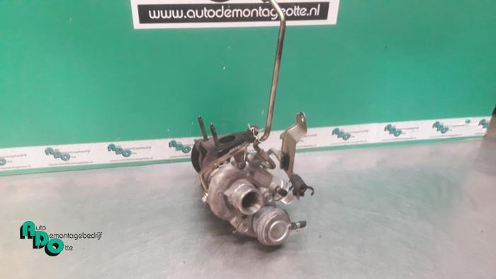 Używane Turbo Renault Clio III Estate/Grandtour (KR) 1.2 16V TCE 100 Cena € 150,00 Procedura marży oferowane przez Autodemontagebedrijf Otte