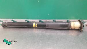 Used Rear shock absorber, right BMW 3 serie (E36/2) 318iS 1.8 16V Price € 15,00 Margin scheme offered by Autodemontagebedrijf Otte