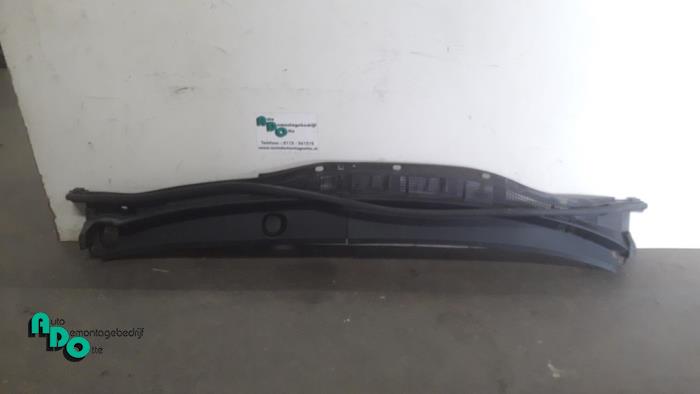 Używane Parawan Mazda 5 (CR19) 2.0i 16V Cena € 25,00 Procedura marży oferowane przez Autodemontagebedrijf Otte