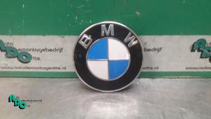 Used Emblem BMW 3 serie Touring (E36/3) 318i Price € 15,00 Margin scheme offered by Autodemontagebedrijf Otte