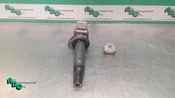 Usagé Bobine Daihatsu Cuore (L251/271/276) 1.0 12V DVVT Prix € 10,00 Règlement à la marge proposé par Autodemontagebedrijf Otte