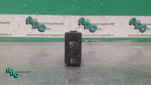 Used AIH headlight switch Peugeot Expert (G9) 1.6 HDi 90 Price € 12,10 Inclusive VAT offered by Autodemontagebedrijf Otte