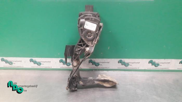 Begagnade Gaspedalsensor Peugeot Expert (G9) 1.6 HDi 90 Pris € 30,25 Inklusive moms erbjuds av Autodemontagebedrijf Otte