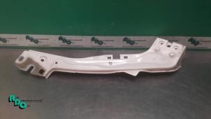 Used Body panel (miscellaneous) Peugeot Expert (G9) 1.6 HDi 90 Price € 30,25 Inclusive VAT offered by Autodemontagebedrijf Otte