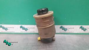 Used Power steering fluid reservoir Peugeot Expert (G9) 1.6 HDi 90 Price € 18,15 Inclusive VAT offered by Autodemontagebedrijf Otte