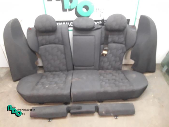 Rear bench seat from a Mercedes-Benz C Combi (S203) 2.2 C-220 CDI 16V 2002