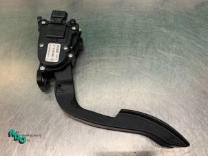 Gaspedalposition Sensor van een Renault Twingo II (CN) 1.5 dCi 90 FAP 2011