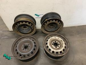 Used Set of wheels Fiat Doblo (223A/119) 1.6 16V Price € 75,00 Margin scheme offered by Autodemontagebedrijf Otte
