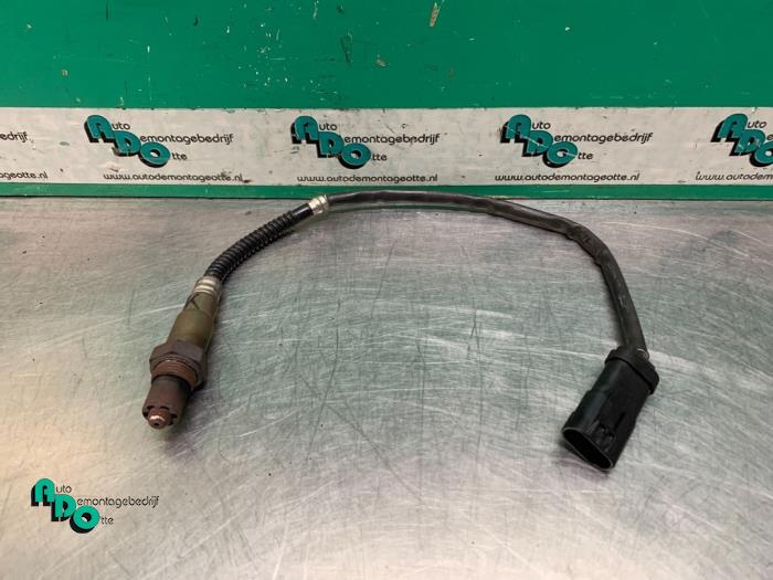 Usagé Sonde lambda Renault Megane II CC (EM) 1.6 16V Prix € 15,00 Règlement à la marge proposé par Autodemontagebedrijf Otte