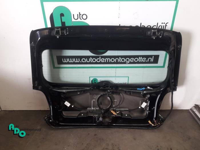 Tailgate from a Volkswagen Polo V (6R) 1.2 TDI 12V BlueMotion 2011