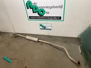 Used Exhaust middle silencer Opel Agila (B) 1.2 16V Price € 30,00 Margin scheme offered by Autodemontagebedrijf Otte