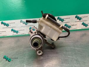 Used Master cylinder Opel Astra H (L48) 1.6 16V Twinport Price € 25,00 Margin scheme offered by Autodemontagebedrijf Otte