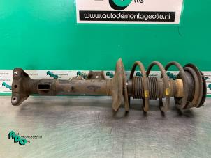 Used Front shock absorber rod, right BMW 3 serie Compact (E36/5) 316i Price € 25,00 Margin scheme offered by Autodemontagebedrijf Otte