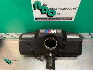 Używane Kolektor dolotowy BMW 5 serie (E34) M5 3.8 24V Cena € 250,00 Procedura marży oferowane przez Autodemontagebedrijf Otte