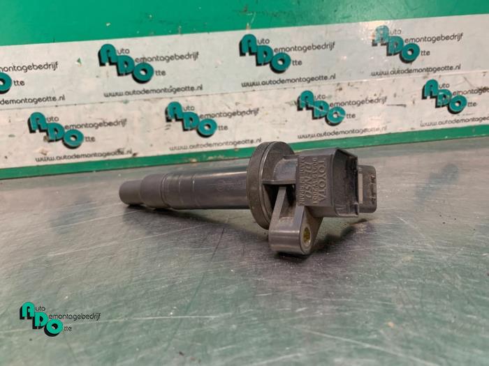 Pen ignition coil from a Peugeot 107 1.0 12V 2011