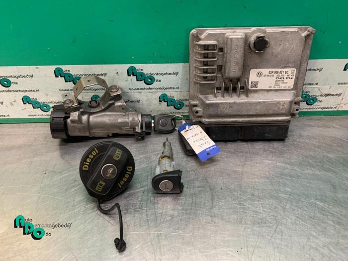 Used Ignition lock + computer Seat Ibiza IV (6J5) 1.2 TDI Ecomotive Price € 100,00 Margin scheme offered by Autodemontagebedrijf Otte