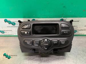 Usados Panel de control de calefacción Peugeot 307 SW (3H) 1.6 16V Precio € 30,25 IVA incluido ofrecido por Autodemontagebedrijf Otte