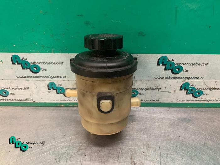 Power steering fluid reservoir Kia Picanto 1.0 12V 5717607000 G4HE