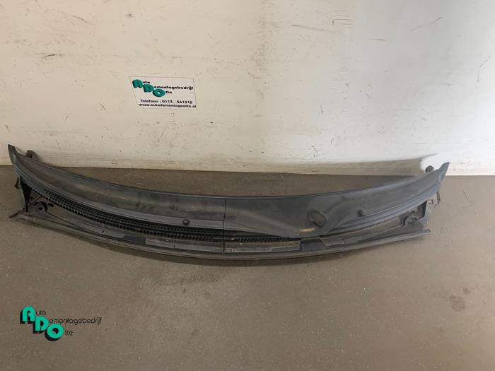Begagnade Torpedgaller Citroen C1 1.0 12V Pris € 10,00 Marginaltabell erbjuds av Autodemontagebedrijf Otte