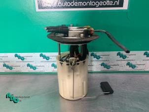 Used Electric fuel pump Fiat Fiorino (225) 1.3 JTD 16V Multijet Price € 80,00 Margin scheme offered by Autodemontagebedrijf Otte