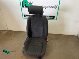 Used Seat, right Audi A6 (C6) 2.4 V6 24V Price € 50,00 Margin scheme offered by Autodemontagebedrijf Otte