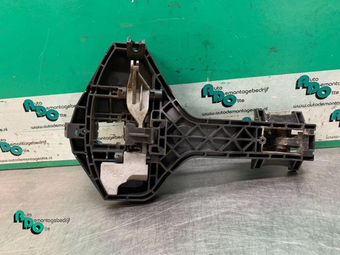 Minibus/van rear door handle Mercedes Sprinter 3,5t 313 CDI 16V