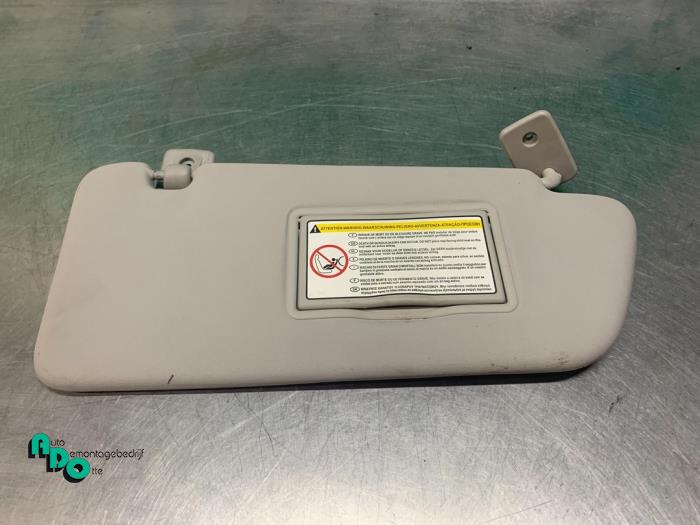 Sun visor from a Peugeot 308 (4A/C) 1.6 HDiF 16V 2008