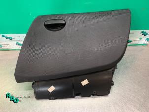 Gebrauchte Handschuhfach Seat Altea (5P1) 1.6 Preis € 30,00 Margenregelung angeboten von Autodemontagebedrijf Otte