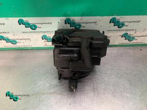 Used Fuel filter housing Peugeot 308 (4A/C) 1.6 HDiF 16V Price € 25,00 Margin scheme offered by Autodemontagebedrijf Otte