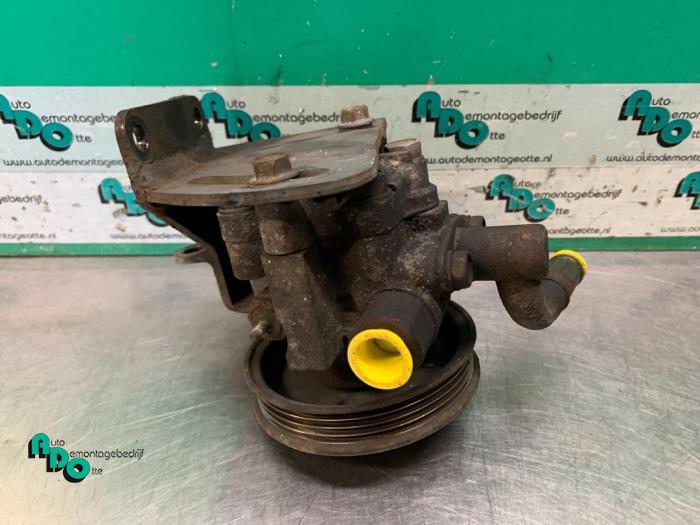 Usagé Pompe de direction Chevrolet Matiz 0.8 Prix € 20,00 Règlement à la marge proposé par Autodemontagebedrijf Otte