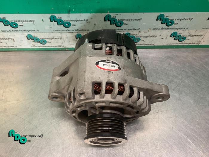 Gebrauchte Dynamo Fiat Bravo (198A) 1.9 JTD 16V Multijet 150 Preis € 50,00 Margenregelung angeboten von Autodemontagebedrijf Otte