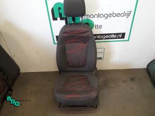Used Seat, left Chevrolet Spark 1.2 16V Price € 75,00 Margin scheme offered by Autodemontagebedrijf Otte