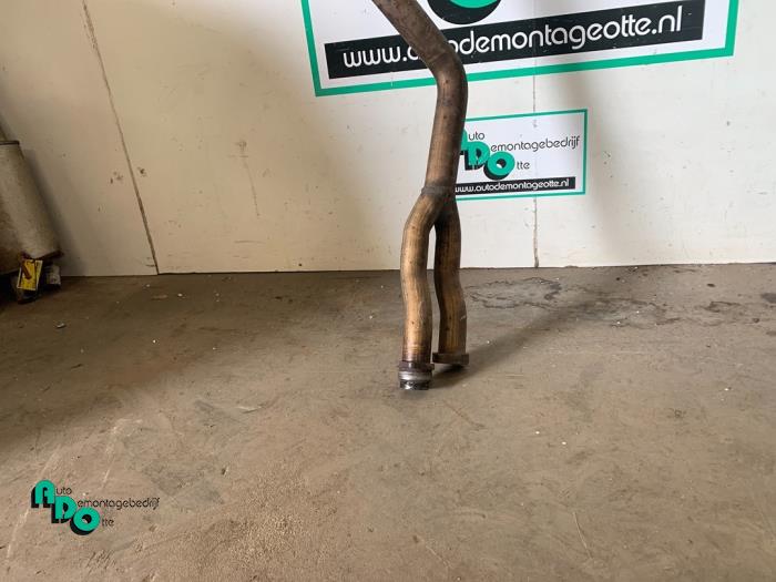 Used Exhaust middle section Mercedes E Combi (S211) 3.2 E-320 CDI 24V Price € 50,00 Margin scheme offered by Autodemontagebedrijf Otte