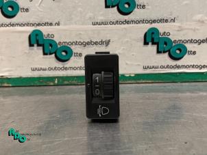 Used AIH headlight switch Peugeot 208 I (CA/CC/CK/CL) 1.4 HDi Price € 10,00 Margin scheme offered by Autodemontagebedrijf Otte