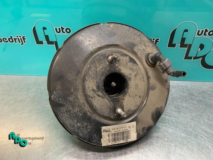 Usagé Servo frein Peugeot 208 I (CA/CC/CK/CL) 1.4 HDi Prix € 15,00 Règlement à la marge proposé par Autodemontagebedrijf Otte