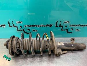 Używane Amortyzator lewy przód Peugeot 208 I (CA/CC/CK/CL) 1.4 HDi Cena € 35,00 Procedura marży oferowane przez Autodemontagebedrijf Otte