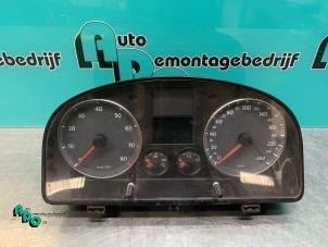 Used Instrument panel Volkswagen Caddy Combi III (2KB,2KJ) 1.6 Price € 50,00 Margin scheme offered by Autodemontagebedrijf Otte